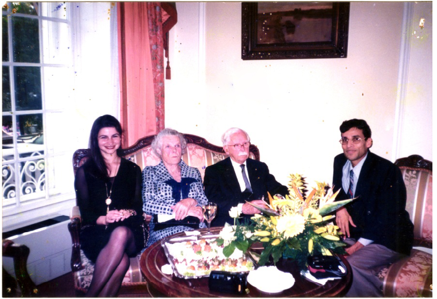 Figure 2: Dr. Suresh K. Pandey, Sir Dr. Harold Ridley, Dr. Marcela Escobar-Gomez, and Dr. Liliana Werner During the American Society of Cataract and Refractive Surgery Conference in 1999.