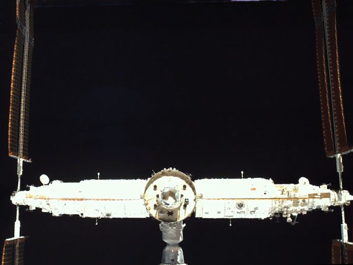 Figure 2: The assembly-based building process can be divided into the following five steps [4]: **•** **Step 1:** The Tianhe core module is launched, and key technologies for space station assembly are verified in orbit with the cooperation of manned and cargo spaceships.