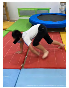 Figure 8: 9m race on a posture high crawling position.