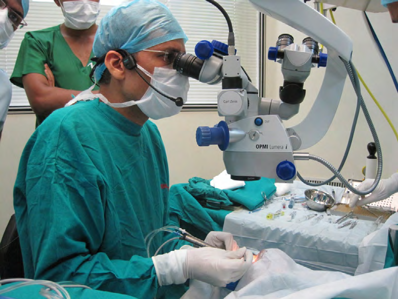 Figure 1: Left Handed Eye Surgeon, Dr. Suresh K. Pandey performing a Live Surgery during the Delhi Ophthalmology Society Conference.
